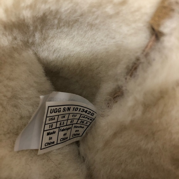 Ugg Amie Boot - Picture 6 of 8